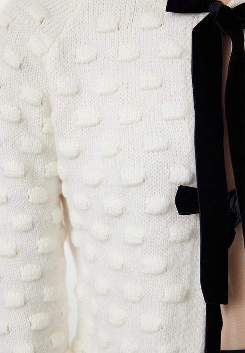 Trendyol - Crop soft textured ribbon/bow detailed knitwear - ecru