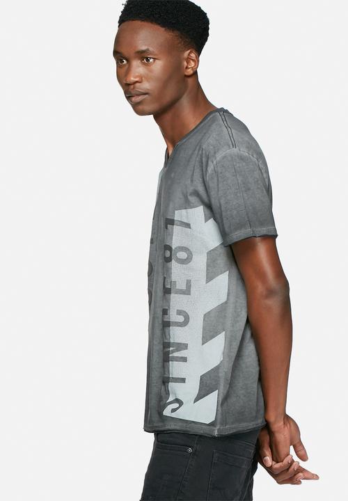 GUESS - Extended tee