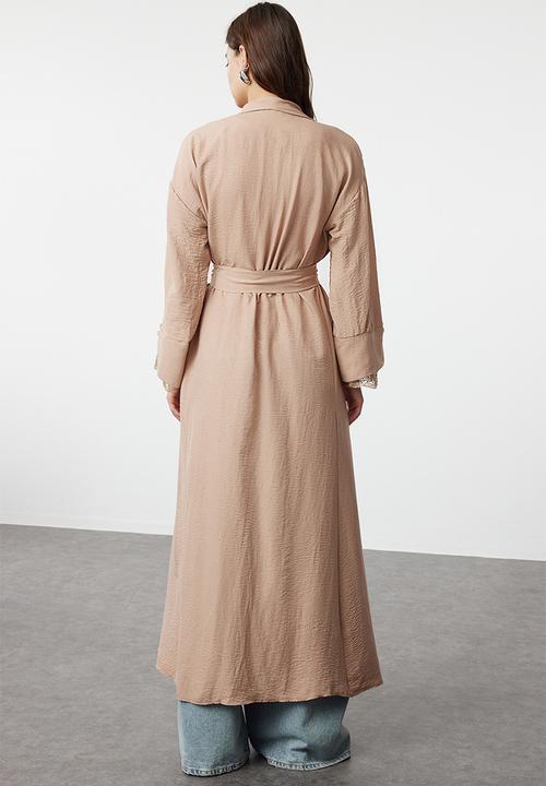 Trendyol - Cuff Lace Detailed Woven Cap & Abaya - Beige