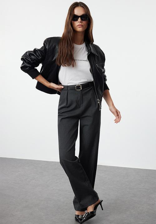 Trendyol - Anthracite belted straight cut woven fabric trousers