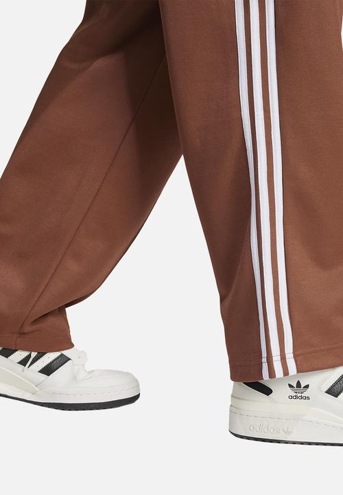 adidas Originals - Adicolor Baggy Fit Firebird Track Pants- Prebrn