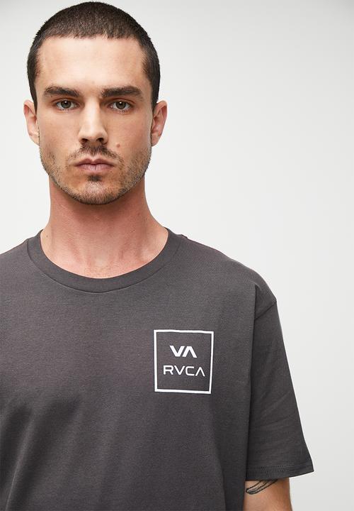 RVCA - Va all the way short sleeve red stitch - pirate black