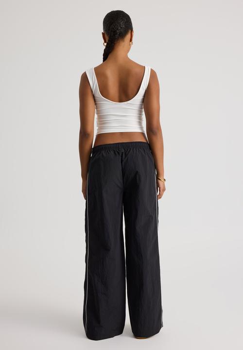 Factorie - Freya Wide Leg  Woven Sporty Trackpant - Black