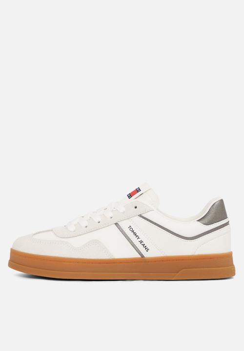 Tommy Hilfiger - The greenwich leather sneaker - warm stone