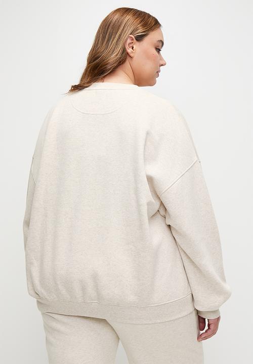 Cotton On - Plus Classic Fleece Crew Sweatshirt - Oatmeal Marle