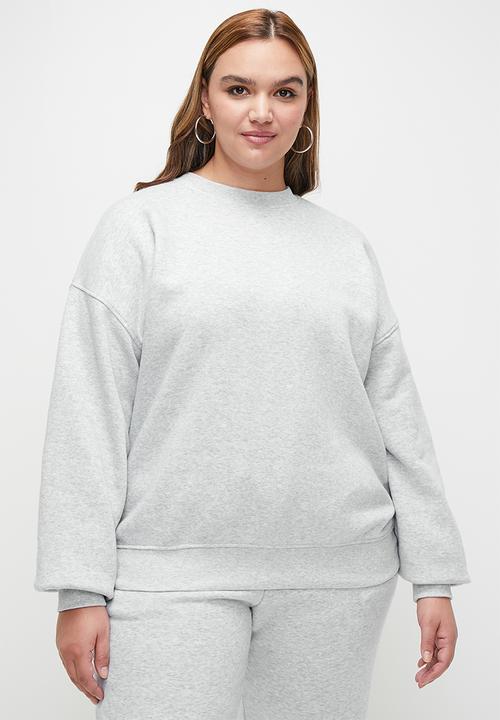 Cotton On - Plus Classic Fleece Crew Sweatshirt - Soft Grey Marle