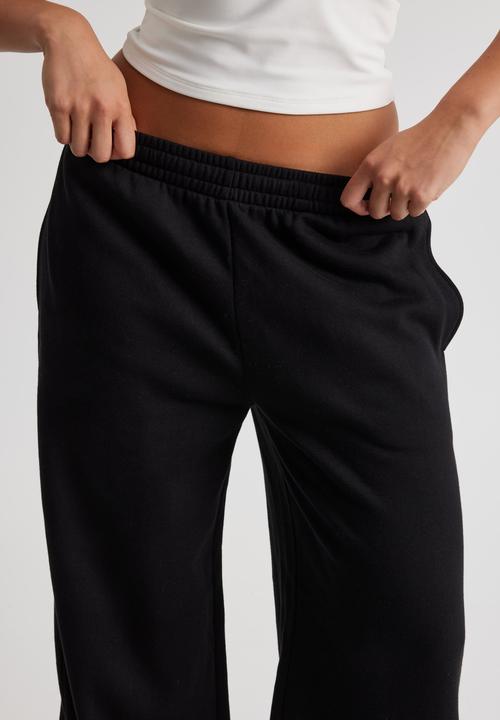 Factorie - Classic Wide Leg Trackpant - Black