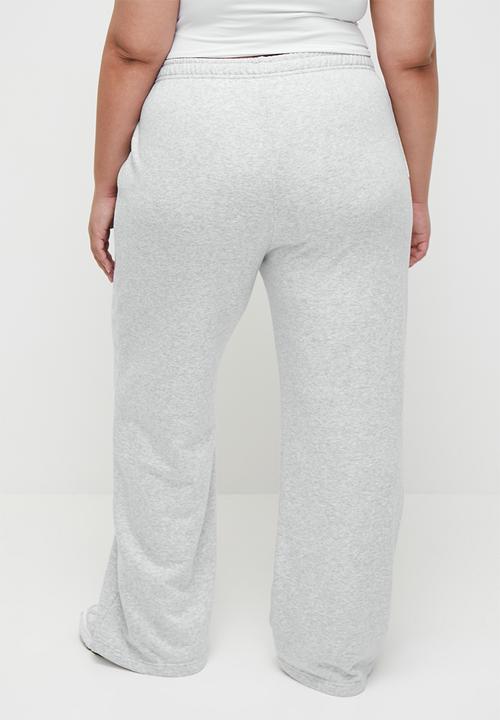 Cotton On - Plus Classic Fleece Wide Leg Sweatpant - Soft Grey Marle