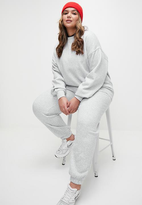 Cotton On - Plus Classic Fleece Sweatpant - Soft Grey Marle
