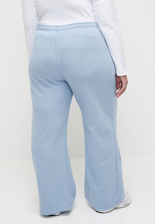 Cotton On - Plus Classic Fleece Wide Leg Sweatpant - Dusk Blue