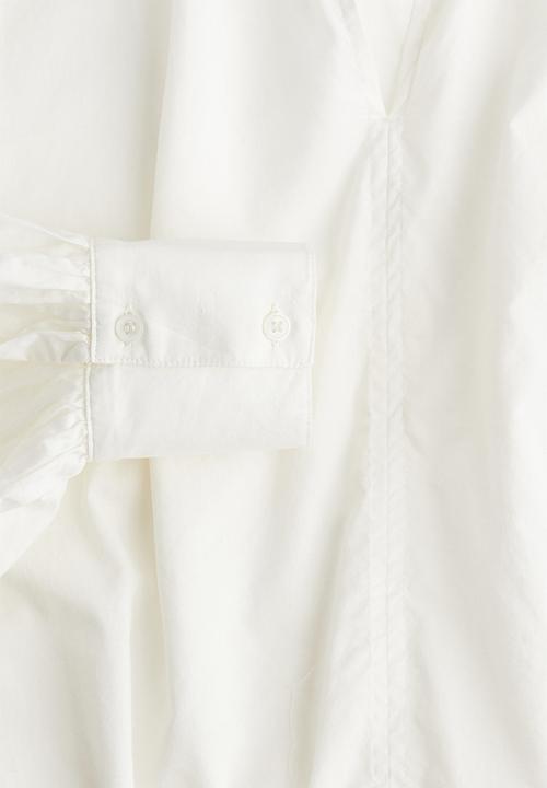 H&M - Balloon-sleeved blouse - white
