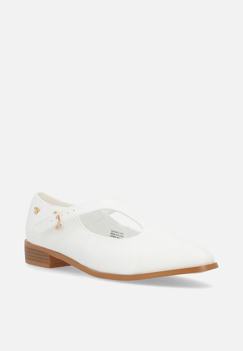 Butterfly Feet - Kerene 9 Mary-Jane - White
