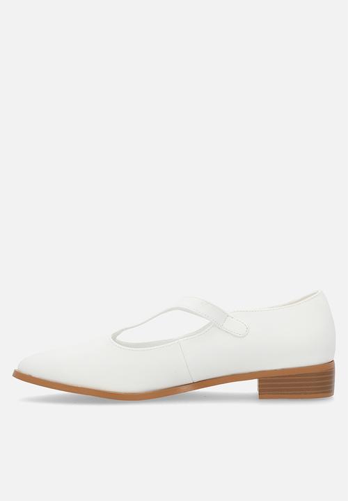 Butterfly Feet - Kerene 9 Mary-Jane - White