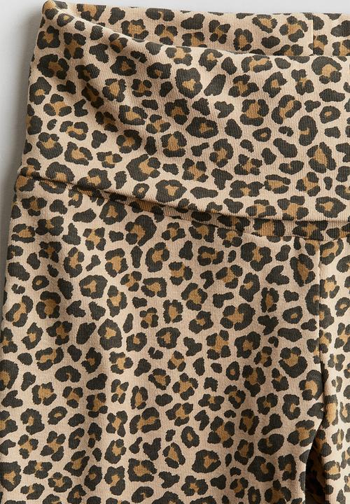 H&M - Flared foldover-waist leggings -  beige/leopard-print 