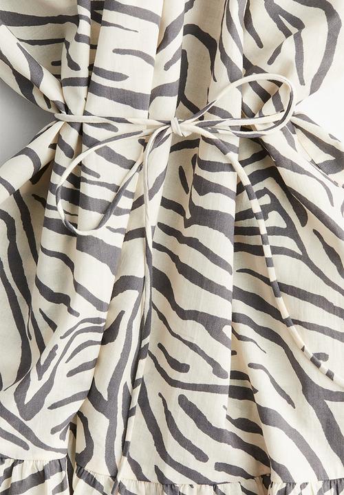 H&M - Voluminous tie-belt dress - light beige/zebra print