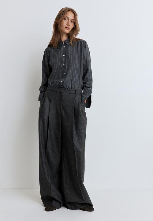 H&M - Cotton flannel shirt - dark grey/pinstriped 