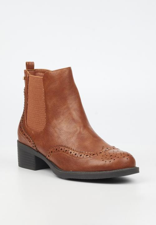 Miss Black - Ford 1 boot - tan