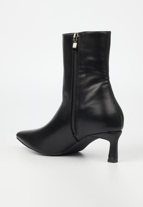 Miss Black - Petite 1 boot - black