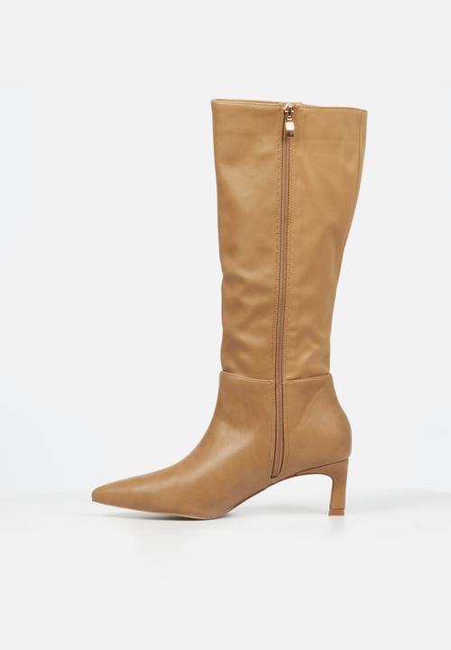 Miss Black - Petite 2 boot - camel