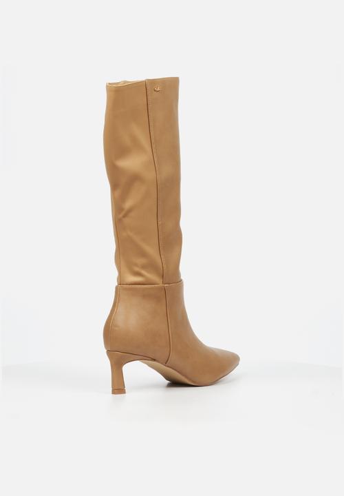 Miss Black - Petite 2 boot - camel