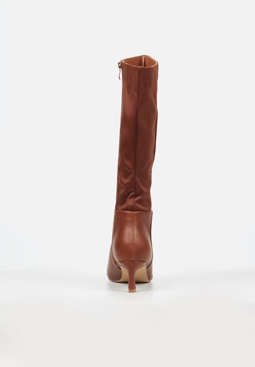 Miss Black - Petite 2 boot - tan