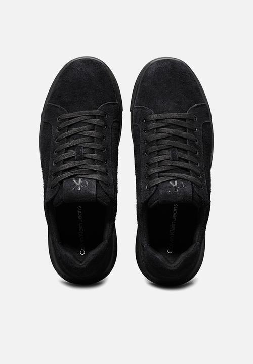 Calvin Klein - Chunky cupsole low suede - triple black