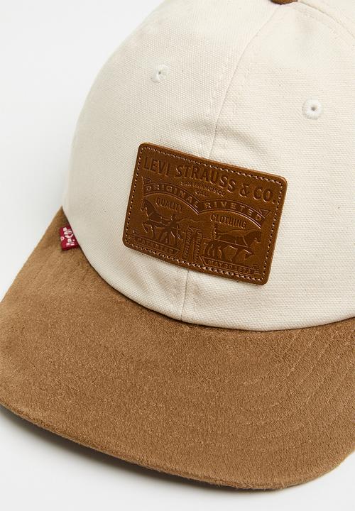 Levi’s® - Relaxed Dad Heritage Cap - 221 - Ecru