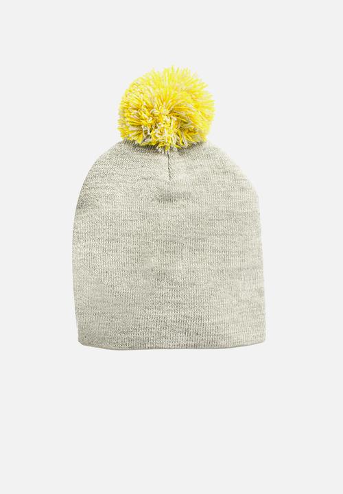 Character Group - Winnie the pooh baby 2 piece beanie & mitten set - grey