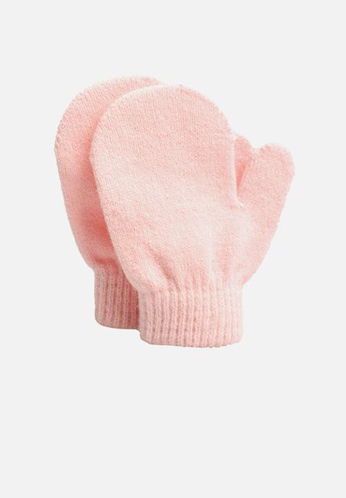 Character Group - Minnie baby 2 piece beanie & mitten set - pink