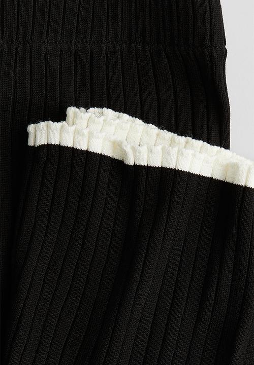 H&M - Flared rib-knit trousers - black
