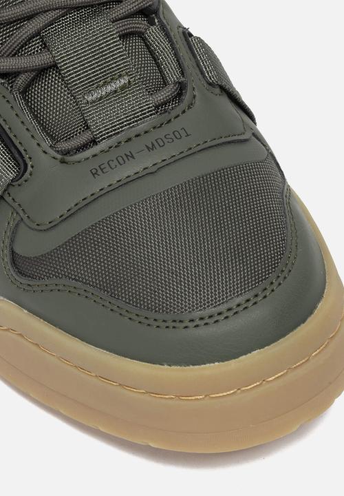 S.P.C.C - Recon Garrison Hi Sneakers  - Army Green