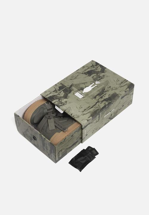 S.P.C.C - Recon Garrison Hi Sneakers  - Army Green