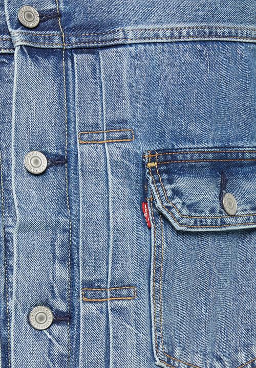 Type 2 trucker - blue sky selv