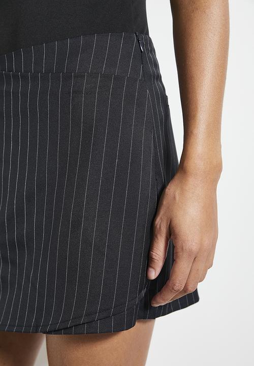 Superbalist - Formal wrap skort - ink pinstripe