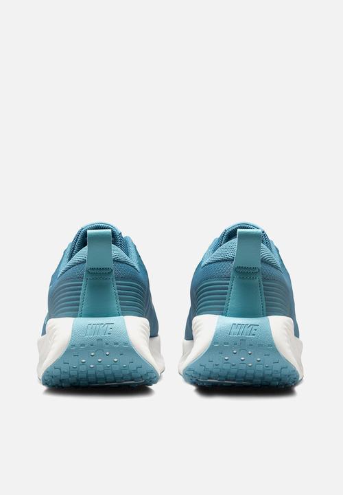 Nike - Nike Promina