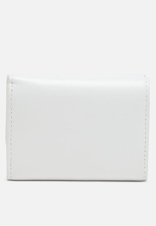 Diesel  - 1Dr tri-fold coin xs ii slg - white