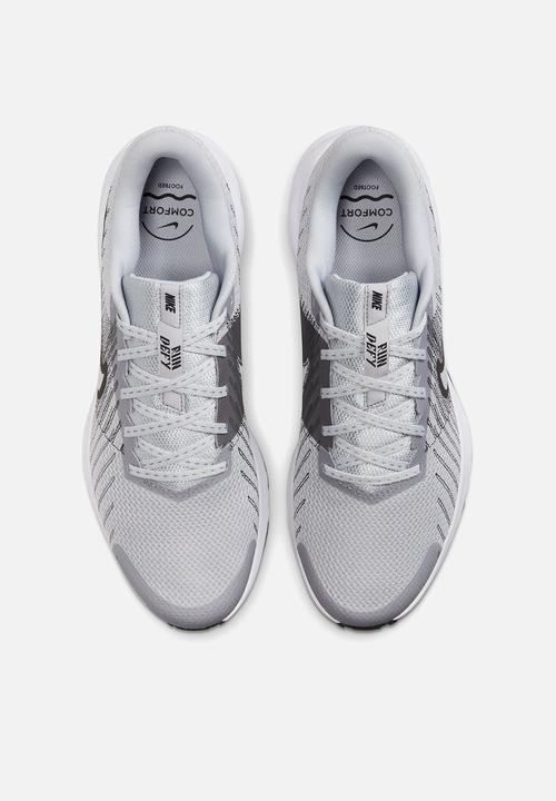 Nike - Nike Run Defy
