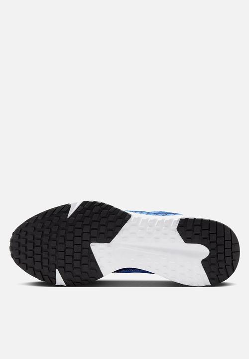 Nike - Nike Run Defy
