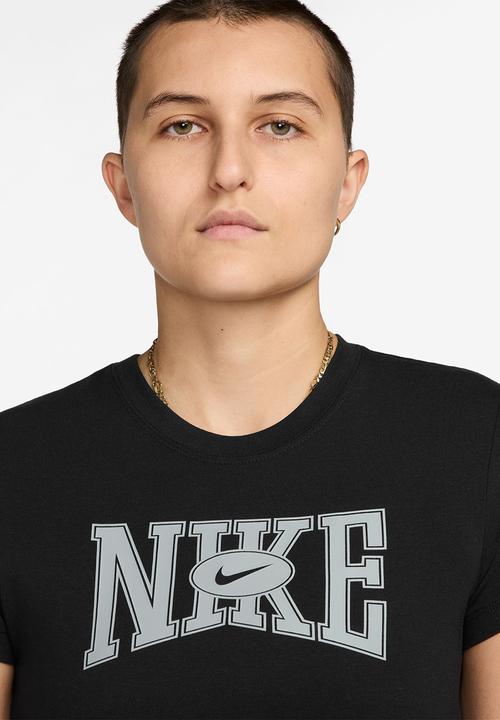 Nike - Nike Street Crop Tee - Black