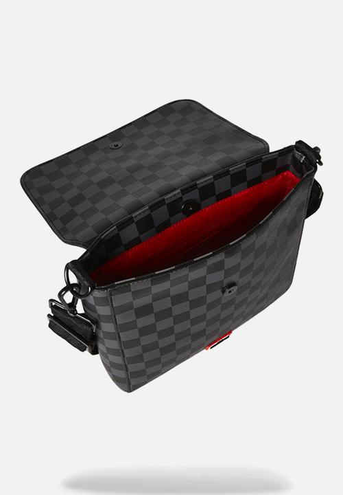 Sprayground - Snoopy chilling messenger bag - black