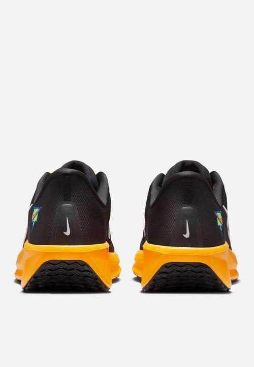 nike quest black orange