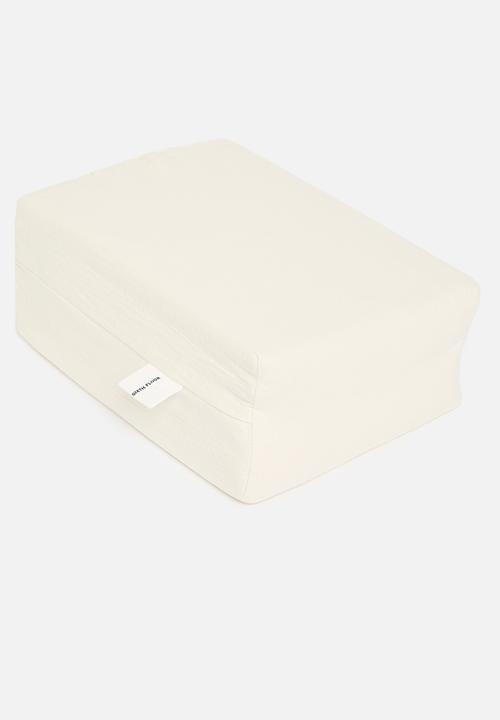 Sixth Floor - Cotton Matelasse Duvet Set - White