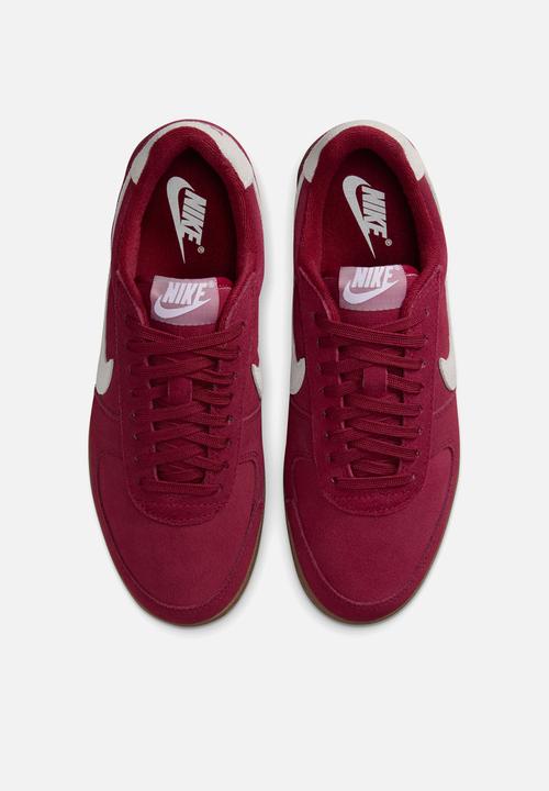 Nike - WMNS NIKE FIELD GENERAL