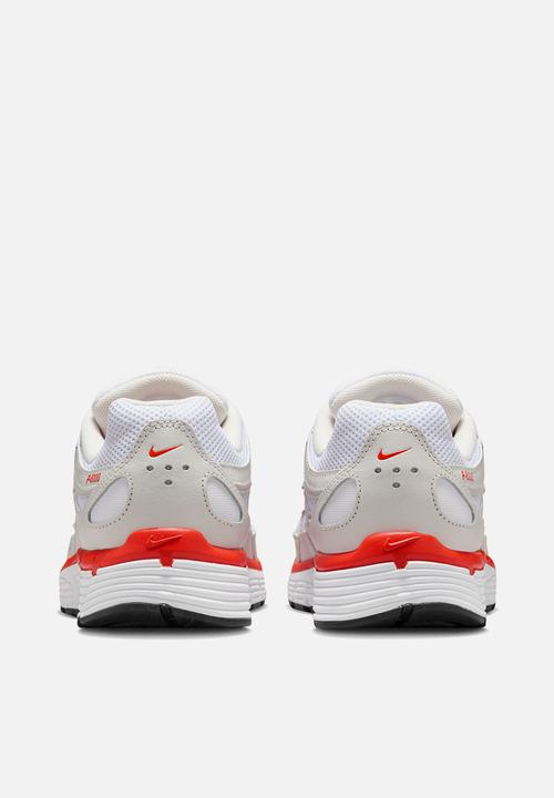 Nike - Nike P-6000