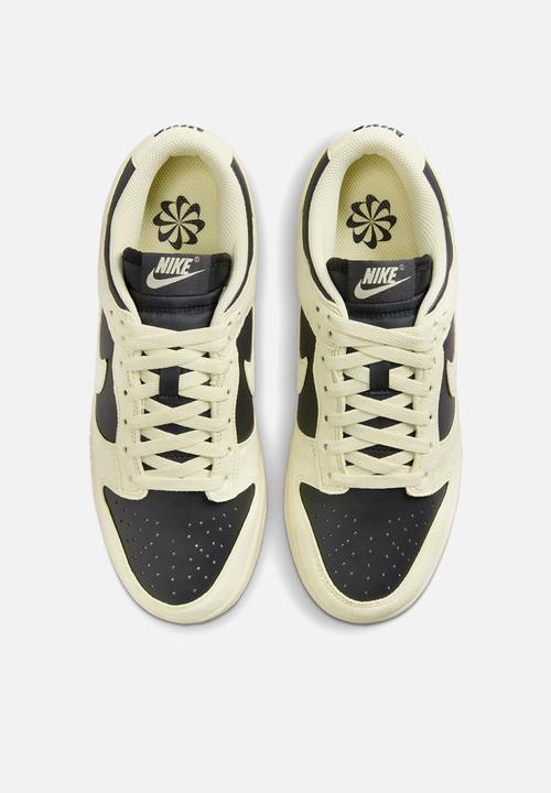 Nike - Nike Dunk Low