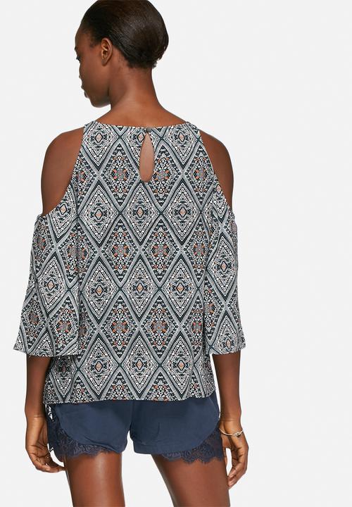 Vero Moda - Loui cold shoulder top