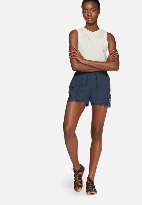 Vero Moda - Monsoon shorts