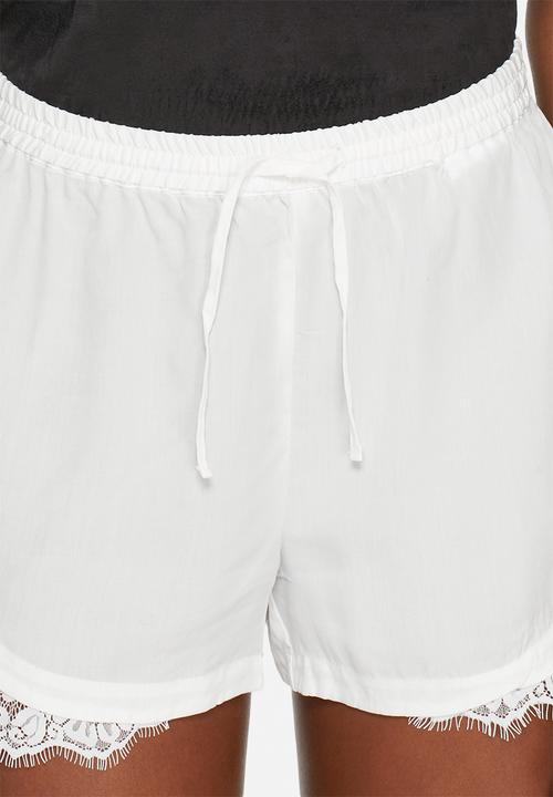 Vero Moda - Monsoon shorts