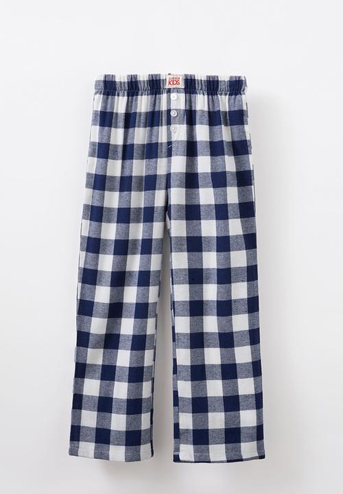 Cotton On - Bobby long sleeve pyjama set - in the navy/ gingham