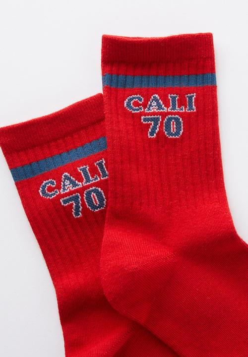 Cotton On - Retro Sporty Crew Sock - Cali/Red